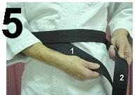 NANCY McCLEAN SHOWS HOW TO TIE YOUR BELT